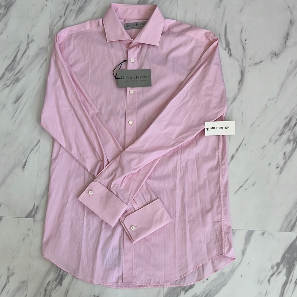 Classic Pink Dress Shirt with Long Sleeves